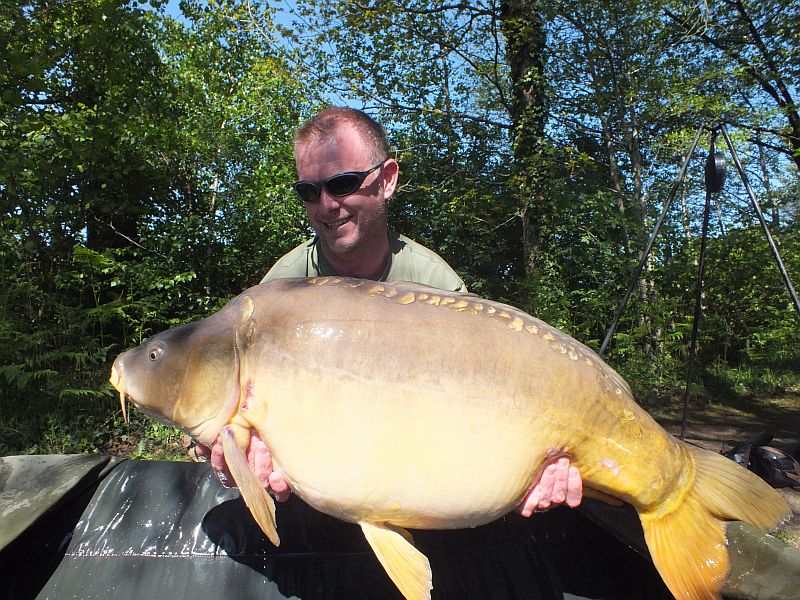 May: Lee 2nd PB 43lb 14oz.